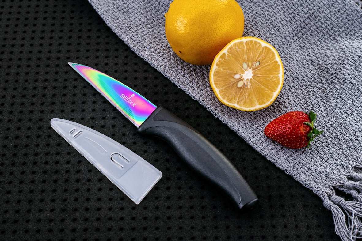 Kitchen Knife Set Kit Titanium Coated, Red Magnetic Rack & Sharpener